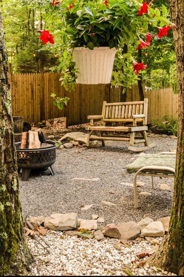 Pocono Cabin With Private Pool At Shawnee Mtn East Stroudsburg Exterior foto